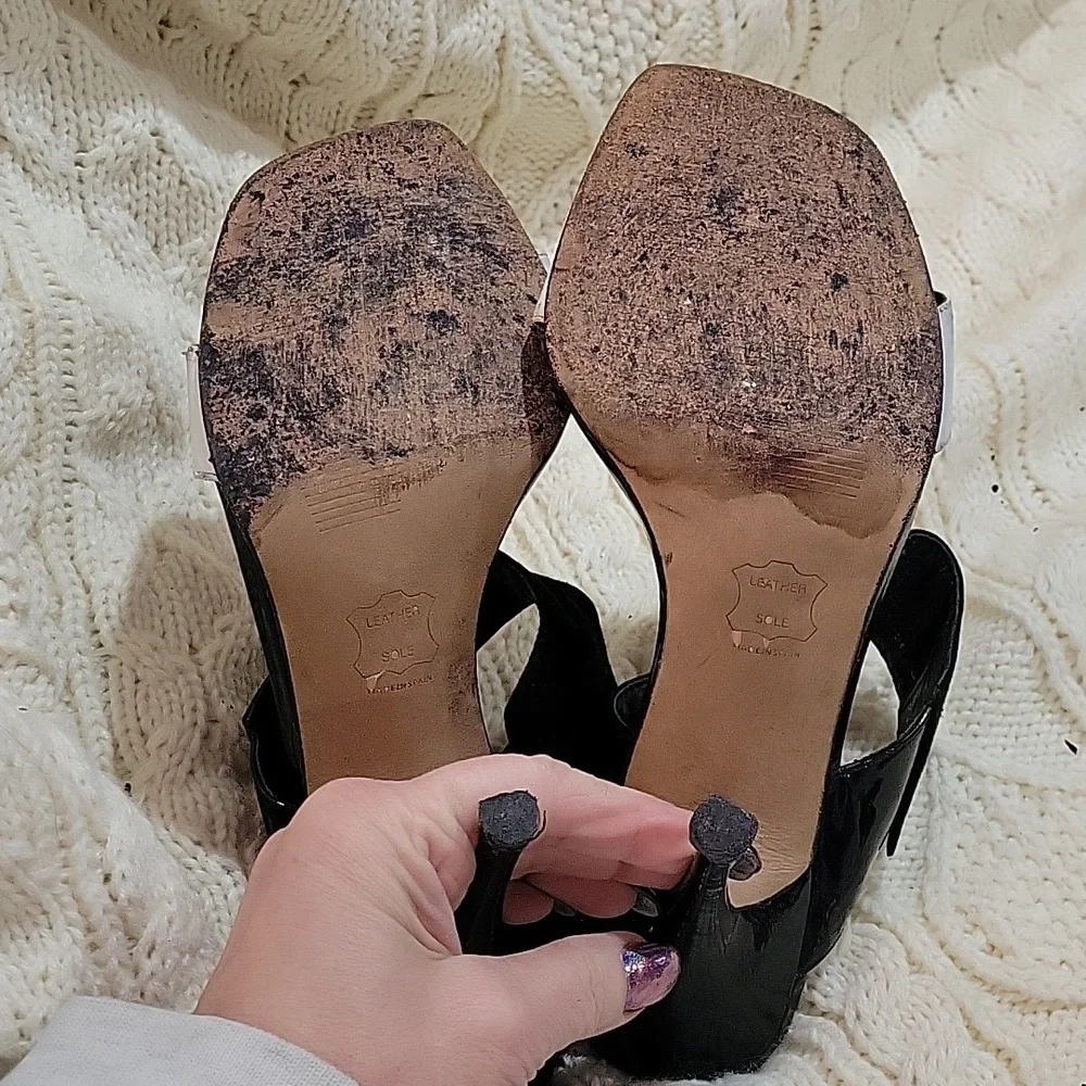 Stuart Weitzman - Picture 6 of 6
